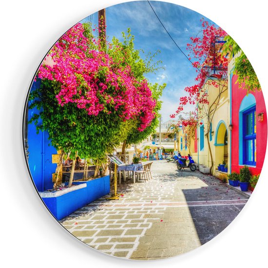 Artaza Dibond Muurcirkel Kleurrijke Straat op het Eiland Kos, Griekenland - Ø 50 cm - Klein - Wandcirkel - Rond Schilderij - Voor Binnen en Buiten