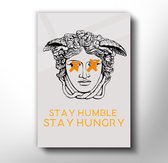 Versace - Stay Humble - Plexiglas Schilderij - Museum Kwaliteit - 60x90