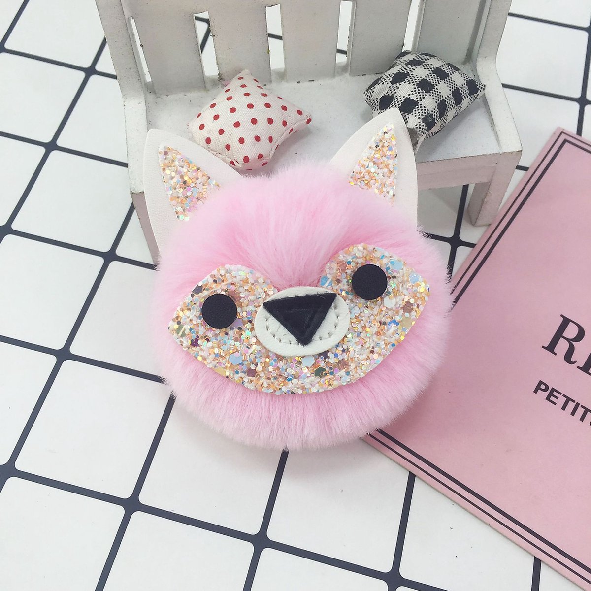 DAEBAK Vos Zachte Pompom Bontbal Sleutelhanger - Vrouwen Accessoires - Sleutelhanger - Roze