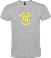 Grijs T-Shirt met “ New York Yankees “ logo Neon Geel Size XL