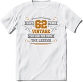 62 Jaar Legend T-Shirt | Goud - Zilver | Grappig Verjaardag Cadeau | Dames - Heren | - Wit - XL