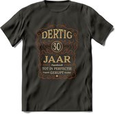 30 Jaar Legendarisch Gerijpt T-Shirt | Roest - Ivoor | Grappig Verjaardag Cadeau | Dames - Heren | - Donker Grijs - M