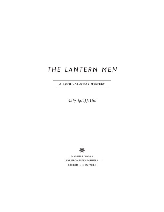 Ruth Galloway Mysteries 12 - The Lantern Men - cover