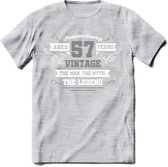 57 Jaar Legend T-Shirt | Zilver - Wit | Grappig Verjaardag en Feest Cadeau | Dames - Heren - Unisex | Kleding Kado | - Licht Grijs - Gemaleerd - XL