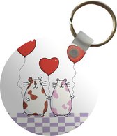 Sleutelhanger - Een illustratie twee cavia's met hartjesballonnen - Plastic - Rond - Uitdeelcadeautjes
