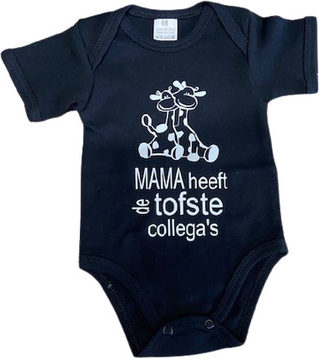Baby romper zwart met opdruk mama heeft de tofste collega's ©maat 68 zwangerschap aankondiging