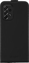 Accezz Flipcase Samsung Galaxy A73 hoesje - Zwart