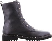 Tango | Bee 5152-e black leather blind closure boot with studs - black sole/studs welt | Maat: 42