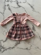 Baby meisjes jurkje roze geblokt, verkrijgbaar in de maten 80 t/m 104