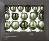 42 x Oneiro's luxe groene kerstballen – ø7 cm x 20 stuks -  ø6 cm x 10 stuks - ø5 cm x 12 stuks - kerstbal - luxe verpakking – kerstcollectie – kerstdecoratie – kerstboomhanger – kerstversier