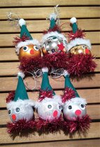 Donia Star kerstboomversieringen - set van 6 decoratieve kerstballen, handgemaakt in België - Groene hoed