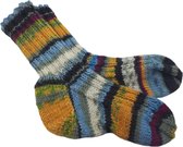 Ingehaakt gebreide merinowol sokken met design maat 24-25