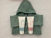 Geboortejongenmeisje.nl - Baby verzorgingspakket | Bad geschenkset | Badderen | Badjas | Wash Gel | Body Lotion | Cadeaupakket baby Jongen | Kraamcadeau | Relatiegeschenk