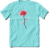 Valentijn roos Hart T-Shirt | Grappig Valentijnsdag Cadeautje voor Hem en Haar | Dames - Heren - Unisex | Kleding Cadeau | - Licht Blauw - S