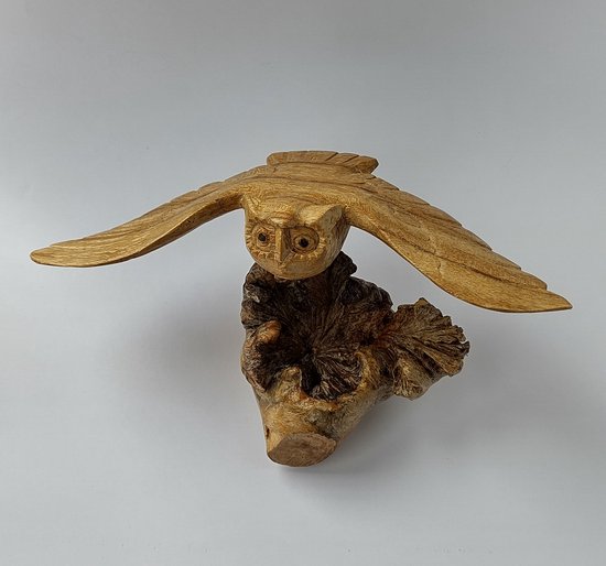 Hibou volant en bois sculpté à la main sur rose en Wood