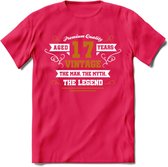 17 Jaar Legend T-Shirt | Goud - Wit | Grappig Verjaardag en Feest Cadeau Shirt | Dames - Heren - Unisex | Tshirt Kleding Kado | - Roze - XL