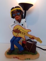 Rasta beeld tafellamp met rastaman met gitaar en koffer van H.Originals  33x17x13 cm