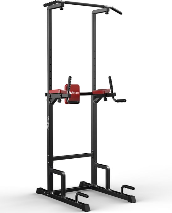Zwart krachtstation met rode zitjes en pull-up bar.