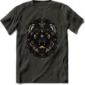 Leeuw - Dieren Mandala T-Shirt | Geel | Grappig Verjaardag Zentangle Dierenkop Cadeau Shirt | Dames - Heren - Unisex | Wildlife Tshirt Kleding Kado | - Donker Grijs - L