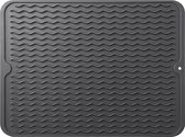Afdruipmat - Pannenonderzetter- Siliconen mat - Zwart - 30 x 40 CM - Met ophanggat - Hittebestendig
