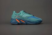 YEEZY BOOST 700 ''FADED AZURE'' GZ2002 Maat 44 FADED AZURE