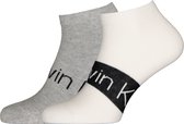 Calvin Klein herensokken Dirk (2-pack) - enkelsokken - wit en grijs met logo - Maat: 39-42