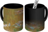 Magische Mok - Foto op Warmte Mok - The Water Lily Pond - Schilderij van Claude Monet - 350 ML - Uitdeelcadeautjes