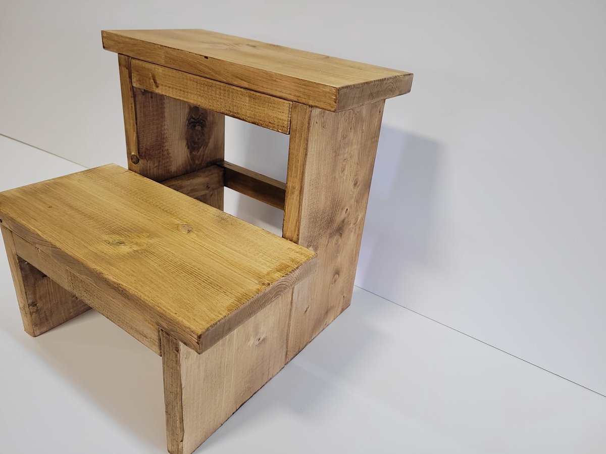 Keukentrapje - Steigerhout- Eiken kleur