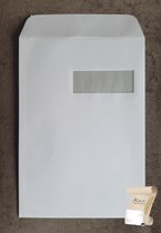 C4 Akte Envelop met venster rechts (229 x 324 mm) - 120 grams met stripsluiting - 25 stuks