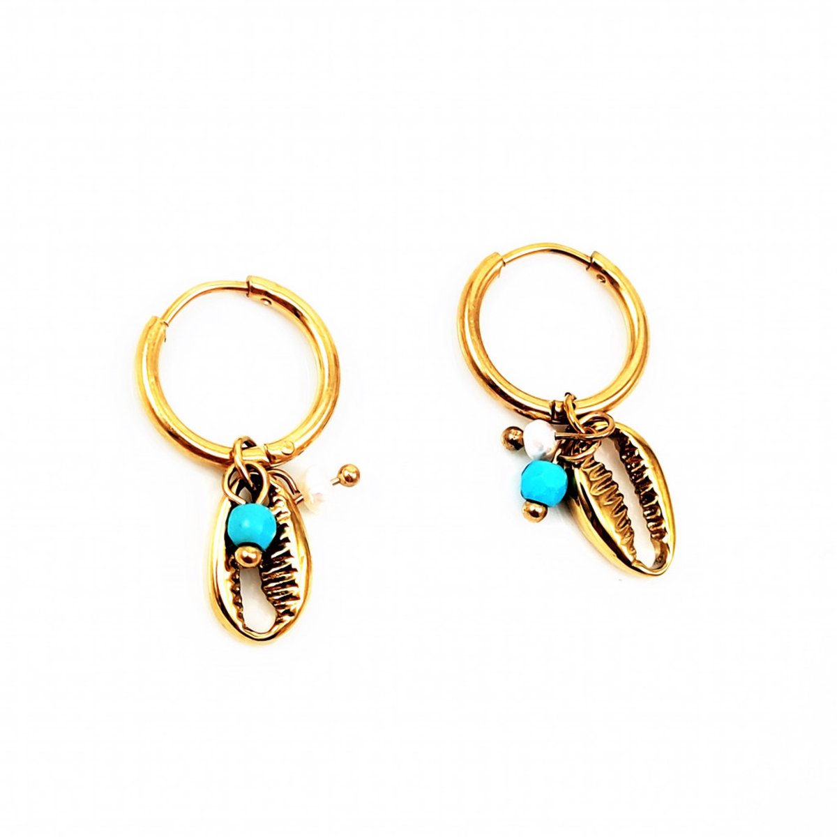 Dottilove RVS Oorbellen - Stalen Dames Oorringen met Schelp Hanger - RVS Gold Plated