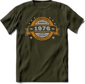 Premium Since 1976 T-Shirt | Goud - Zilver | Grappig Verjaardag Kleding Cadeau Shirt | Dames - Heren - Unisex Tshirt | - Leger Groen - S
