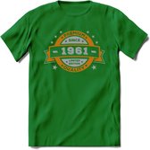 Premium Since 1961 T-Shirt | Goud - Zilver | Grappig Verjaardag Kleding Cadeau Shirt | Dames - Heren - Unisex Tshirt | - Donker Groen - S