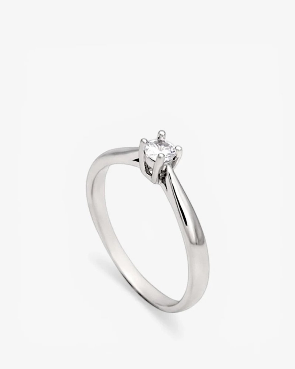 Lineargent verfijnde zilveren solitaire ring met een eenvoudig tijdloos ontwerp maat 54