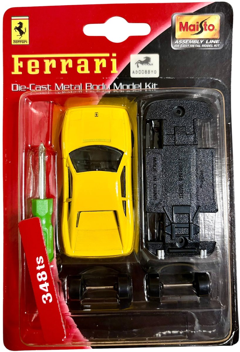 Maisto - Ferrari - Die Cast metal body Model Kit - Model Kit - 348ts