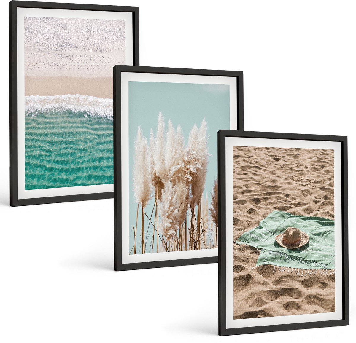 Tulup 4-Delige Schilderij Set - Strandgolven Gras Hoed Zand Ontspanning Natuur - 40 x 60 cm - Muurdecoratie - Schilderijen Set - Woonkamer - Decoratieve Schilderijen