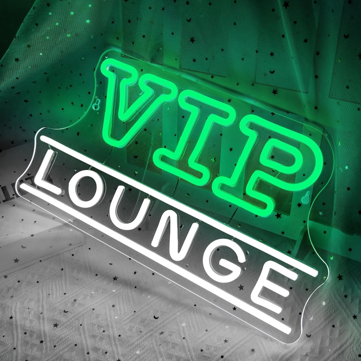 Neon Sign VIP Lounge - Acryl Achtergrond - Veilig en Duurzaam - Ideaal voor Wanddecoratie - ShopVlot