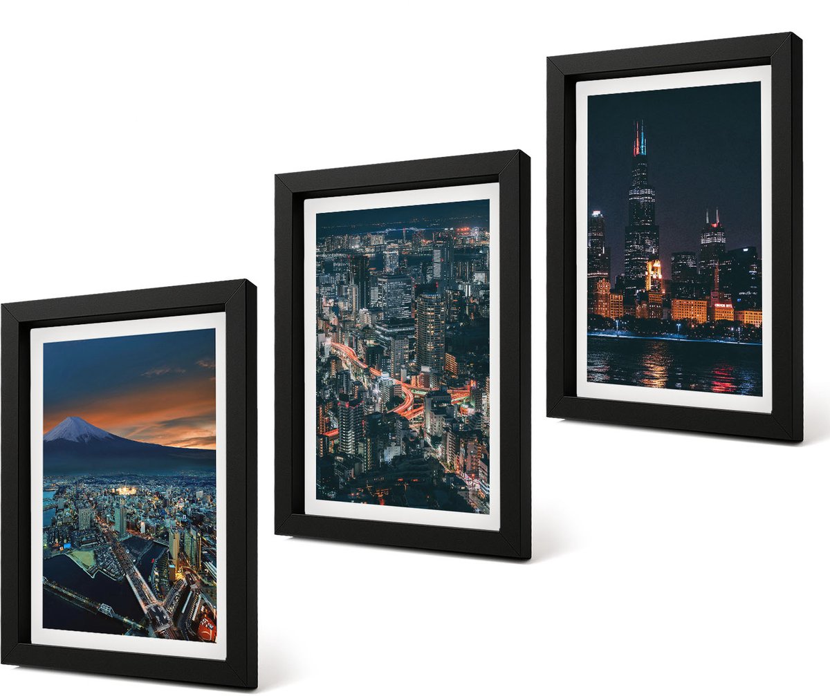 Coloray 4-Delige Schilderij Set - Uitzicht op de stad 's nachts vanaf de bergen met wolkenkrabbers - 20 x 30 cm - Decoratieve Schilderijen - Wanddecoratie - Hal