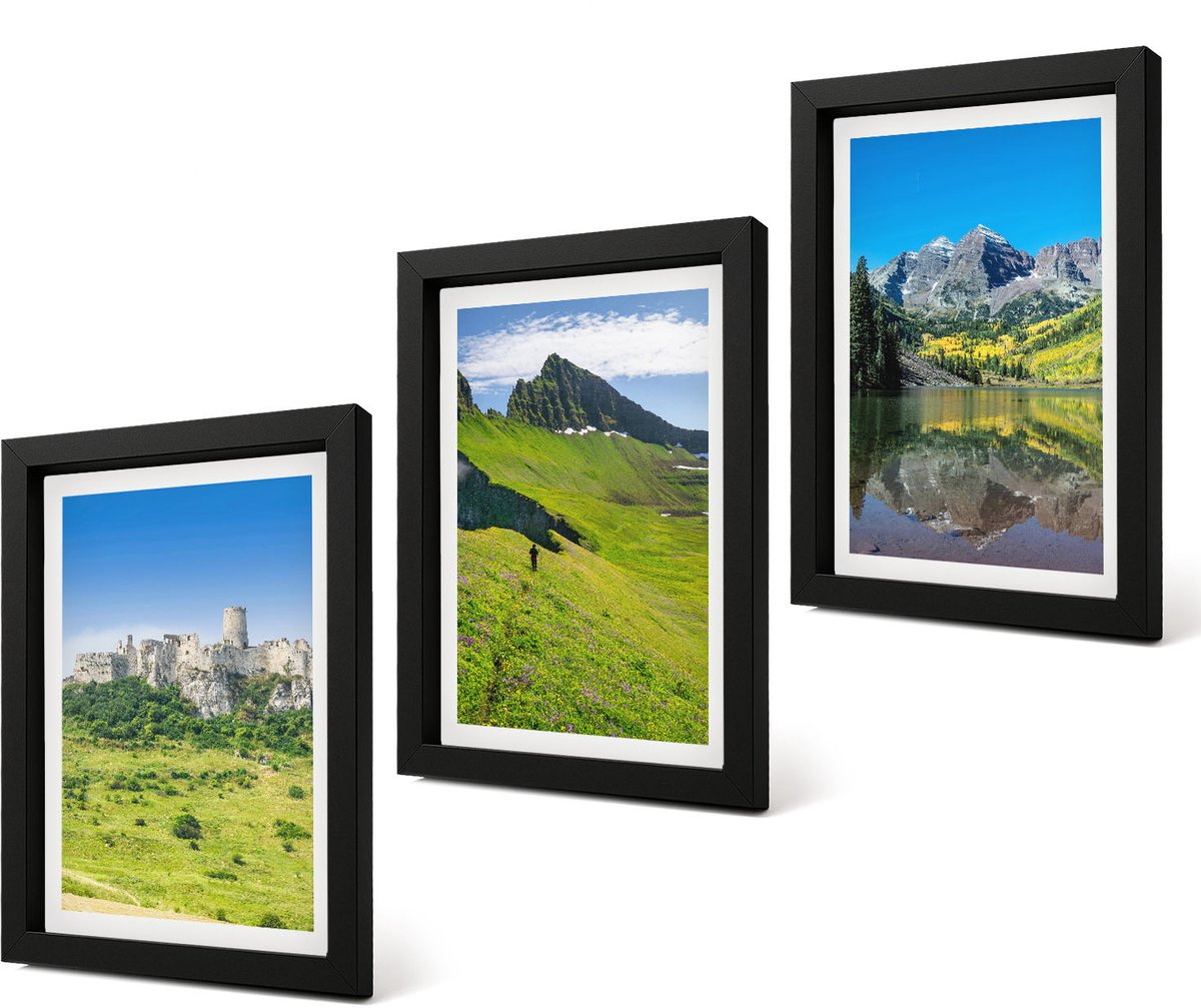 Coloray 4-Delige Schilderij Set - Groene heuvels met een kasteel en berglandschappen - 20 x 30 cm - Muurdecoratie - Schilderijen Set - Woonkamer - Stijlvolle Muurdecoratie