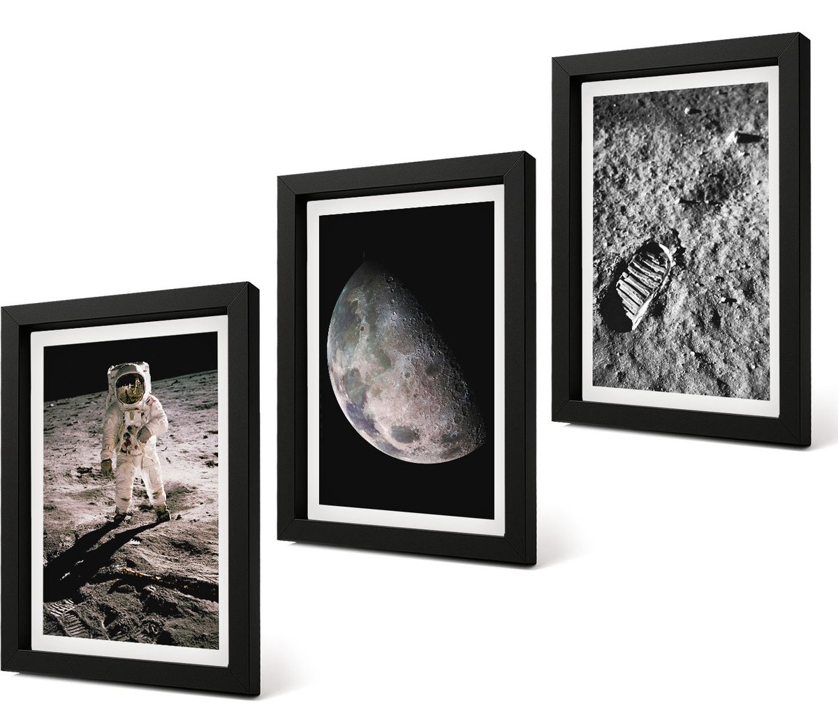 Coloray 4-Delige Schilderij Set - Foto's van astronautenvoetafdrukken op de maan - 20 x 30 cm - Stijlvolle Muurdecoratie - Slaapkamer - Interieur Decoratie