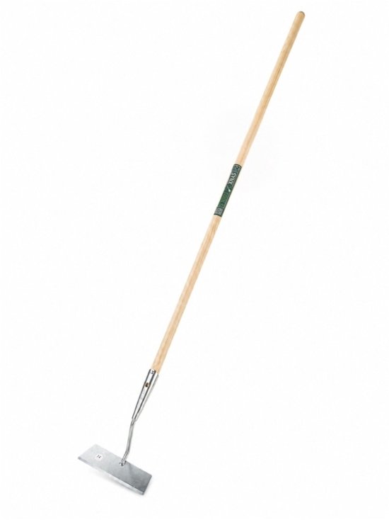 Schoffel met een lange houten steel en een verzinktstalen lemmet van 14 cm.