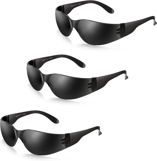 Trois lunettes de sécurité noires enveloppantes à verres sombres sur fond blanc.