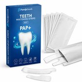 PurelyGoods tandenbleekstrips met PAP+ en muntsmaak, in blauwe verpakking met tandenillustratie.