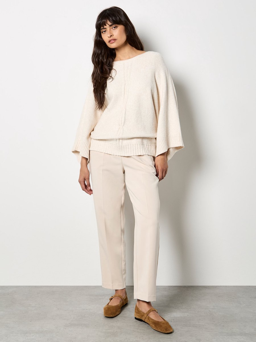 Oversized cape-trui met kabelpatroon