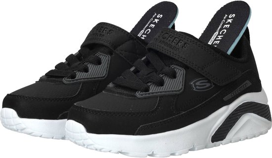 Zwarte Skechers sneakers voor kinderen met klittenband en veters, witte zolen en grijze accenten.