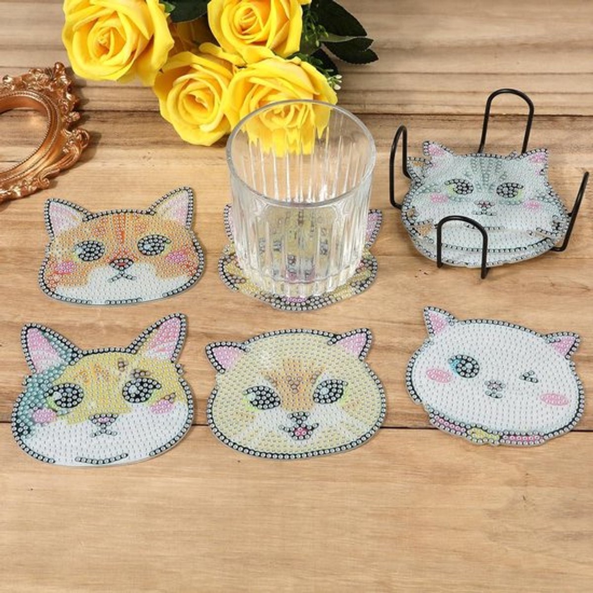 8-delige Set Diamant Schilderij Onderzetters in Kattenvorm - DIY Diamond Coasters met Houder.