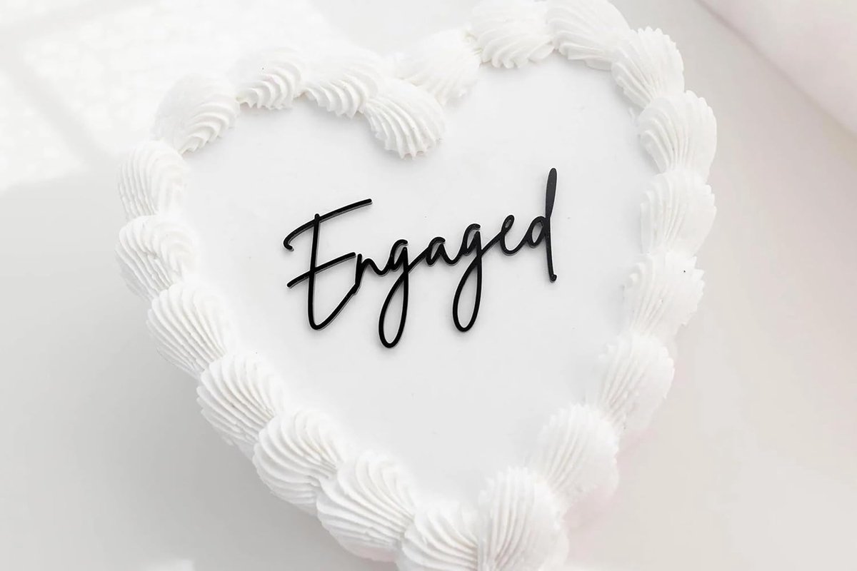 Kuchendecoratie Verloving - Zwart Acryl - Elegante Cake Ornament - Luxe uitstraling voor feest - ShopVlot