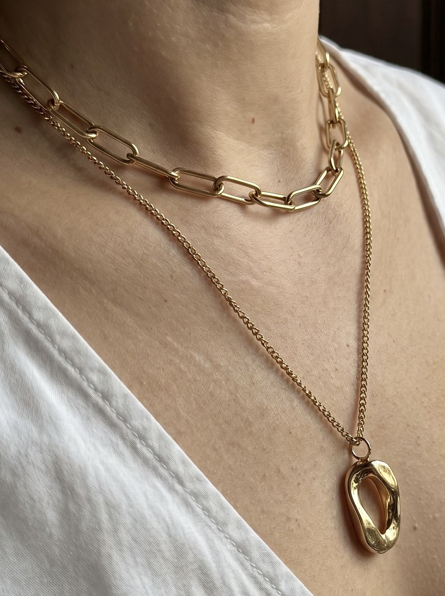 Anelplus Goudkleurige Dames Ketting met Organische Hanger - Minimalistische Statement Ketting