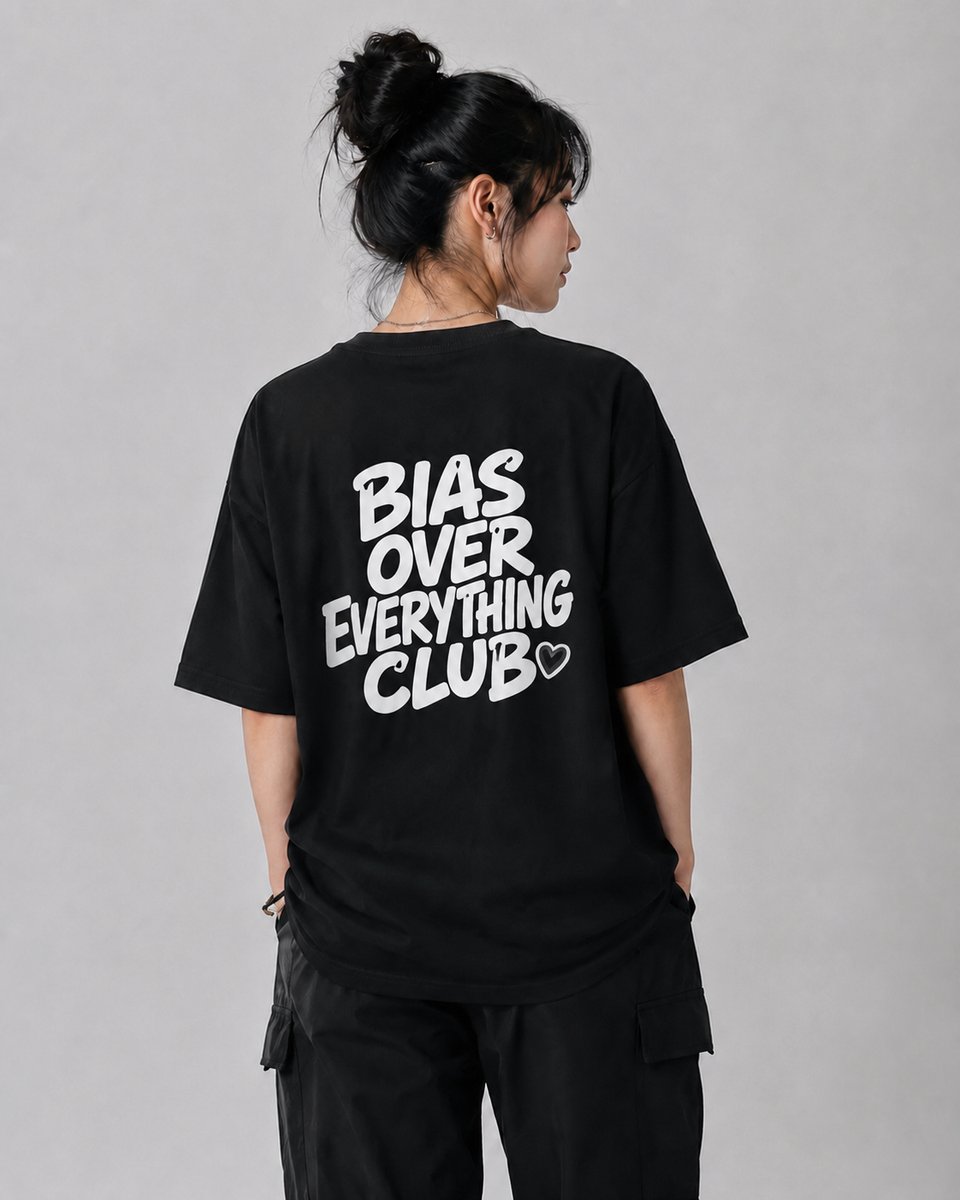 K-Pop Shirt Unisex Zwart | Bias Over Everything Club | Korean Pop Culture Streetwear | K-Pop Fan Cadeau | Maat M | Akina Wear
