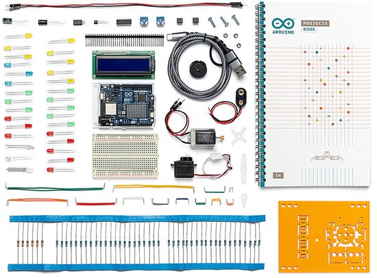Een Arduino-projectenboek en de inhoud van een starterkit, inclusief een Arduino-bord, LED's, een breadboard en een USB-kabel.
