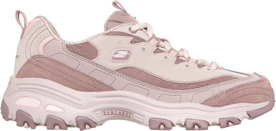 Lichtroze Skechers D'Lites damessneaker met lichte en donkerroze accenten, vetersluiting en dikke zool.